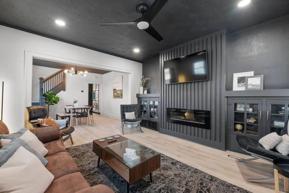 Sams Spot II - Renovated 1915 Home + Porch & Patio — managed by Luxora