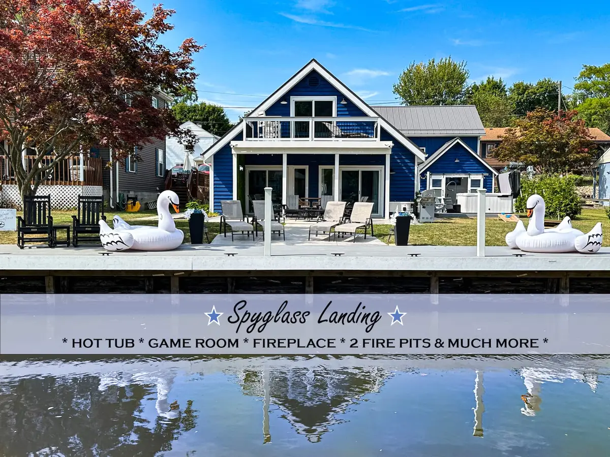 *Newly Upgraded* Hot Tub-Game Room-Dock-Fire Pits — managed by Luxora